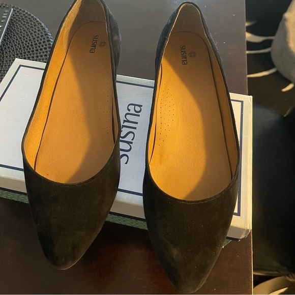 SUSINA Suede wedges - Picture 2 of 4